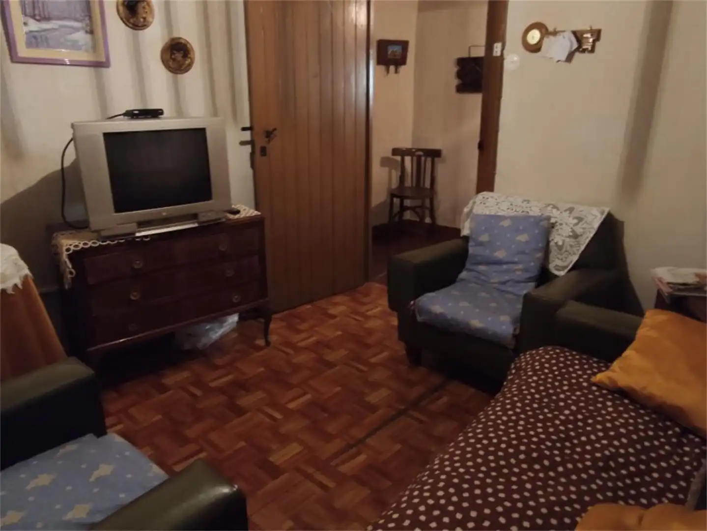 Casa adosada en venta en Calle Mayor, 36, San Martín de Unx Sala de estar de Casa adosada en venta en San Martín de Unx con Balcón