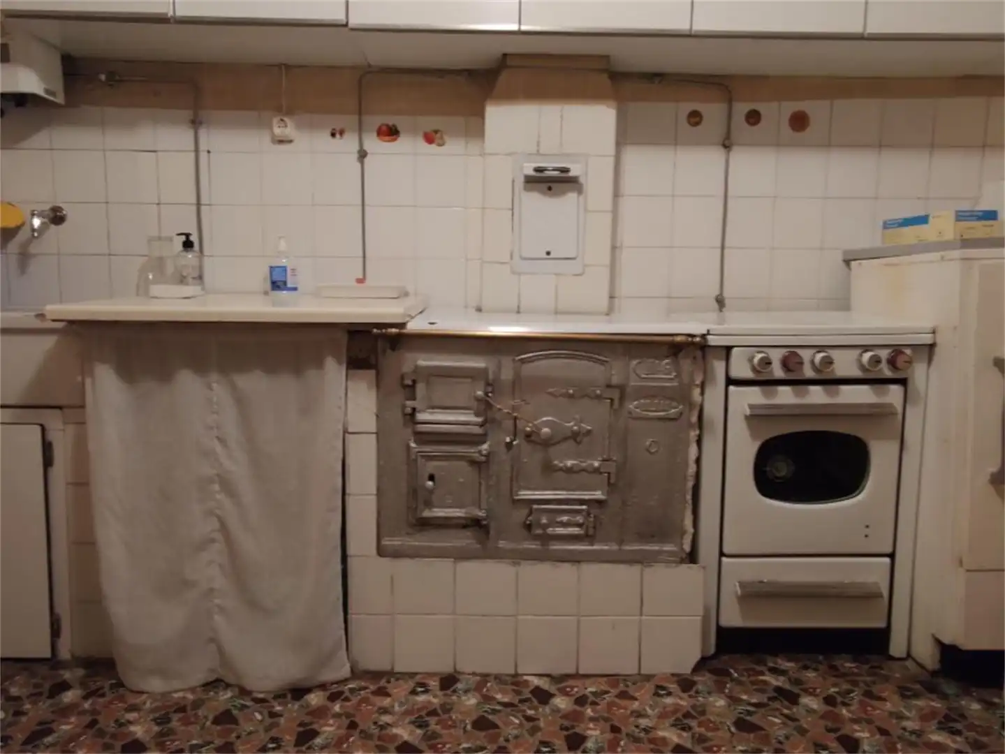 Casa adosada en venta en Calle Mayor, 36, San Martín de Unx Cocina de Casa adosada en venta en San Martín de Unx con Balcón