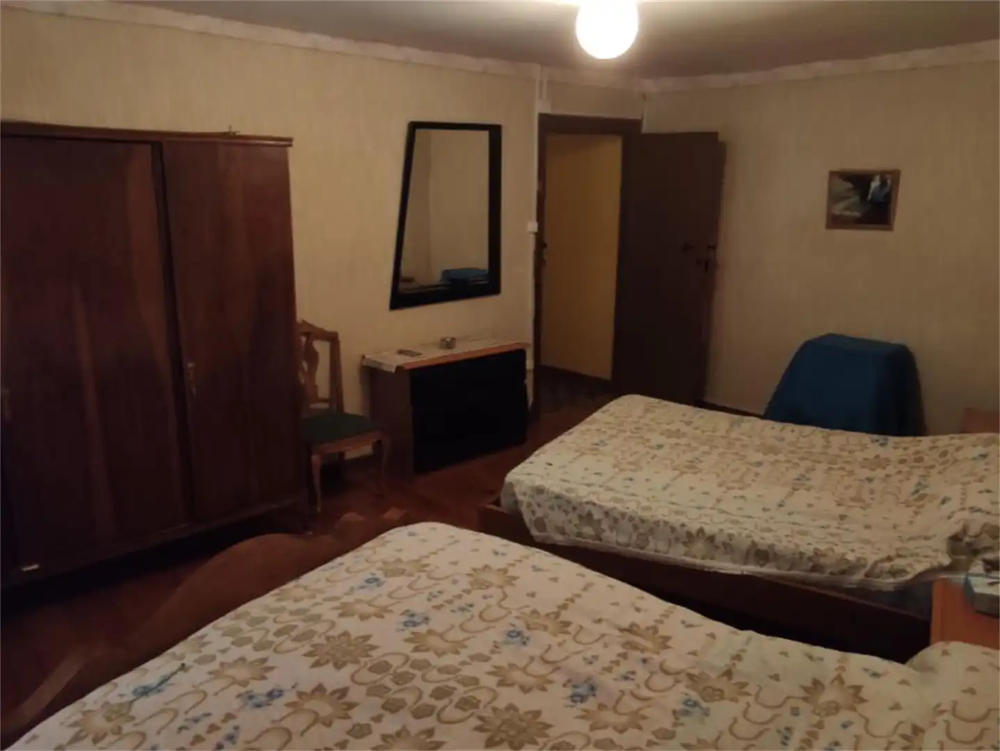 Casa adosada en venta en Calle Mayor, 36, San Martín de Unx Habitación de Casa adosada en venta en San Martín de Unx con Balcón