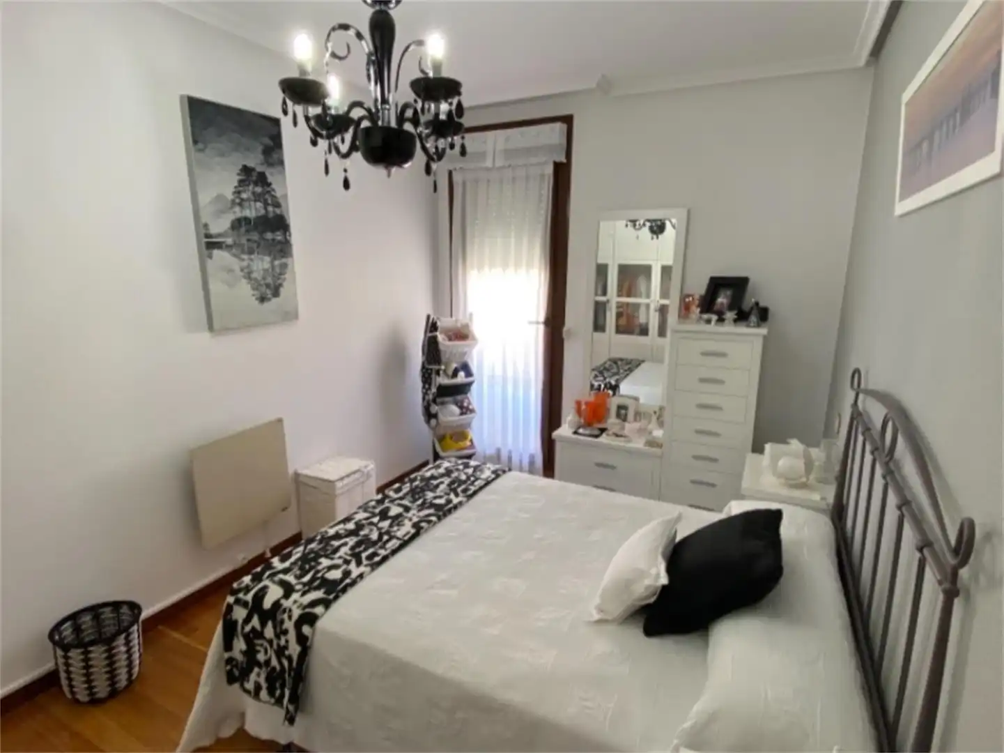 Flat for sale in Avenida Juan Hormaechea Cazón, Arnuero Bedroom of Flat for sale in Arnuero with Balcony