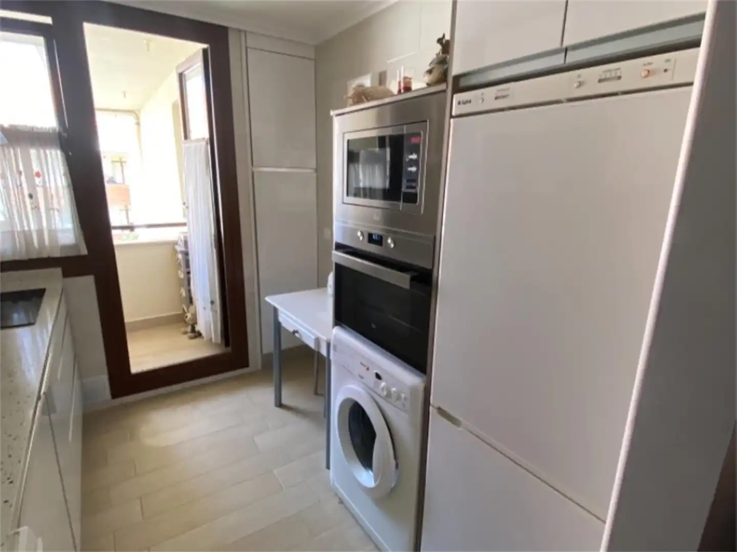 Flat for sale in Avenida Juan Hormaechea Cazón, Arnuero Kitchen of Flat for sale in Arnuero with Balcony