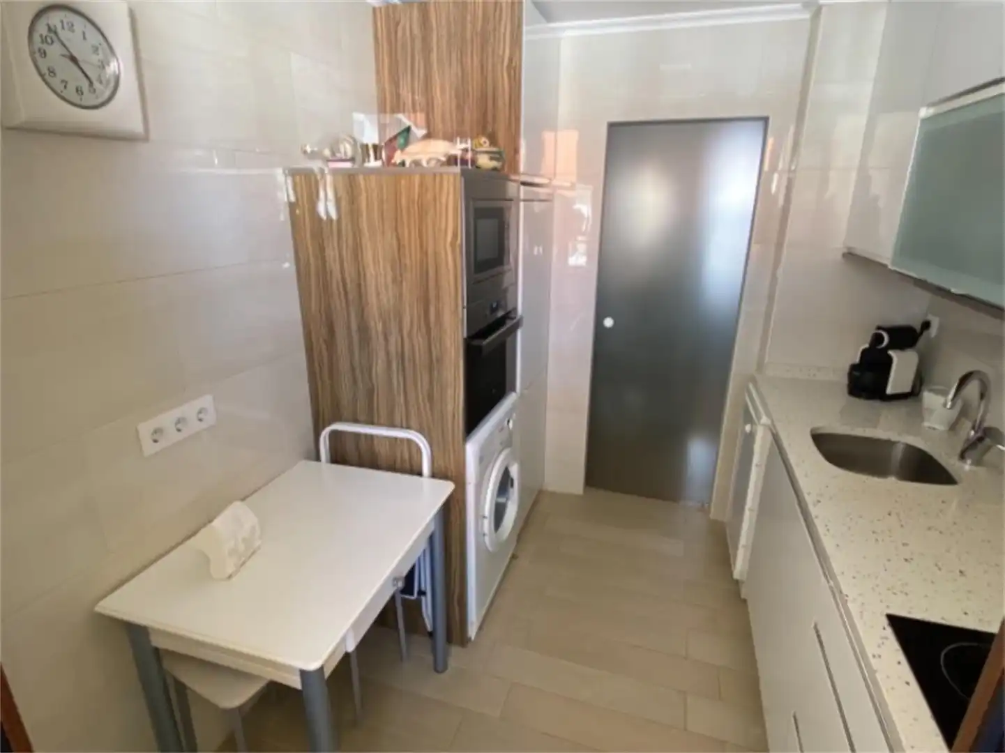 Flat for sale in Avenida Juan Hormaechea Cazón, Arnuero Kitchen of Flat for sale in Arnuero with Balcony