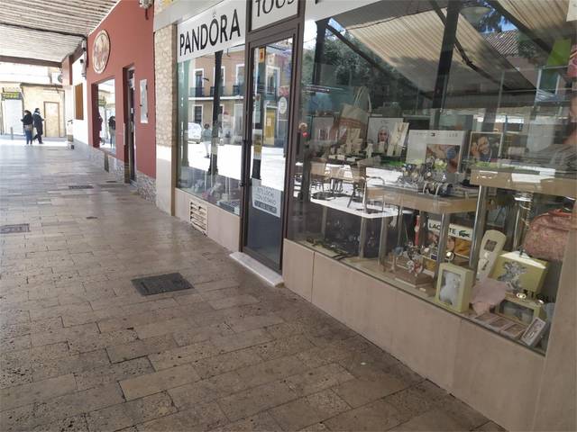 Local comercial en Alquiler en Plaza España, 17 en Daimiel