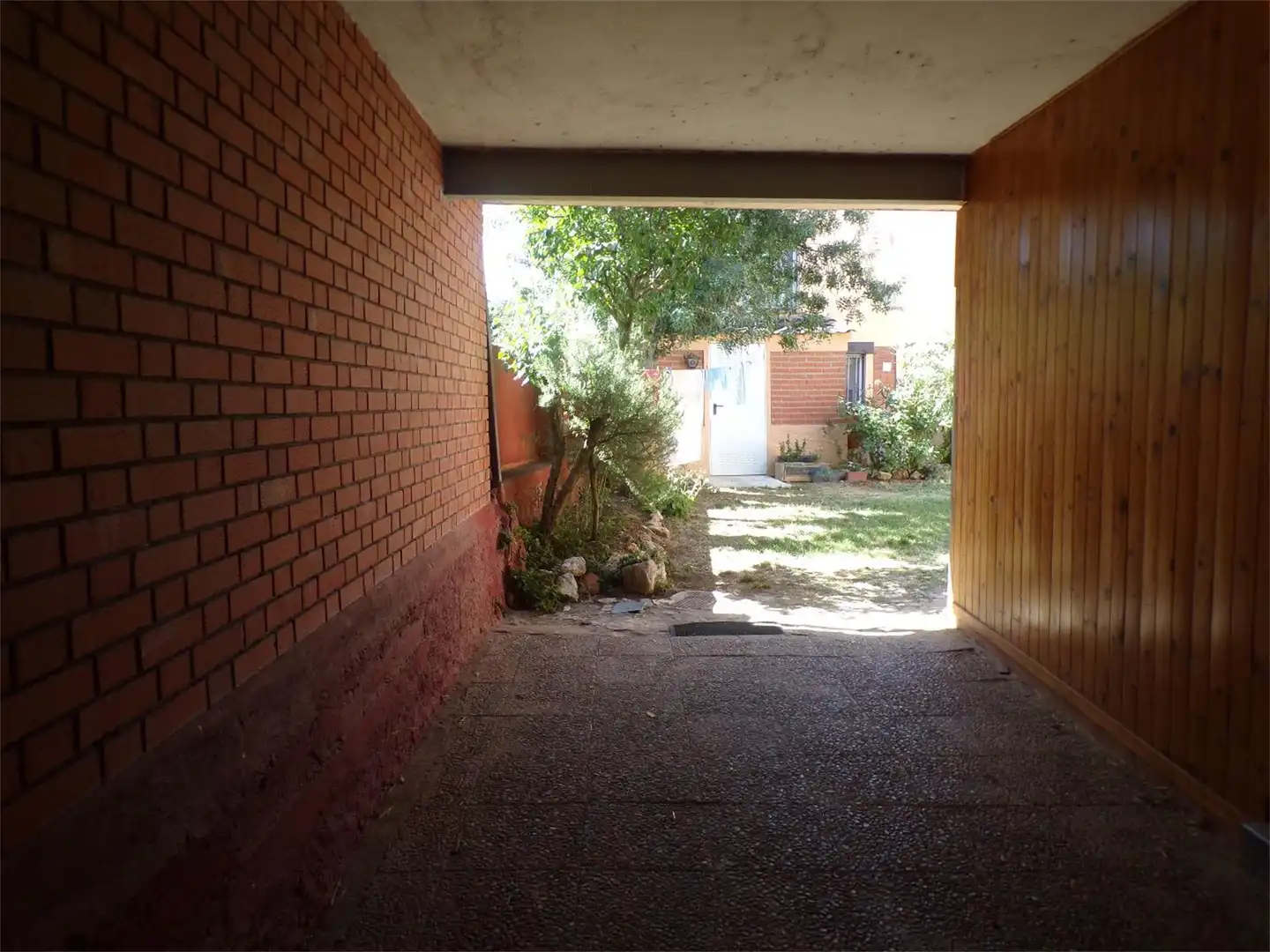 Casa adosada en venta en Calle de Miguel González, 9, Corral de Ayllón Casa adosada en venta en Corral de Ayllón con Calefacción, Terraza y Trastero