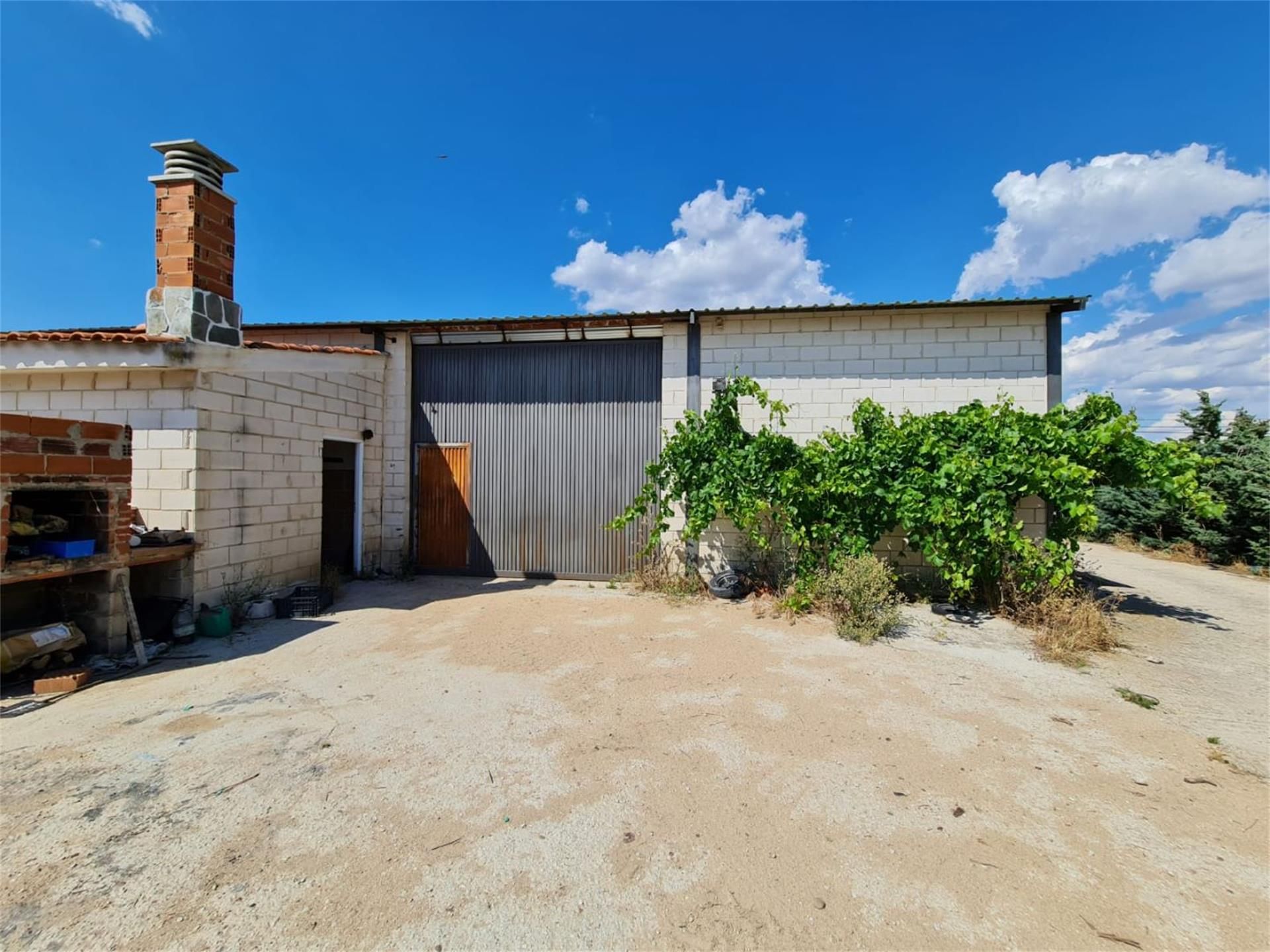 Vista exterior de Terreno en venta en Villa del Prado