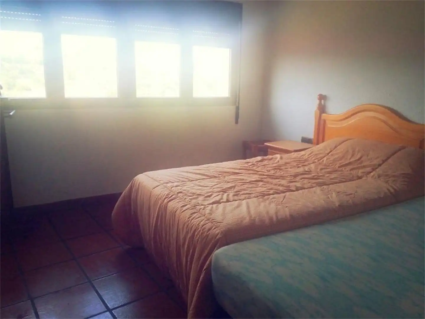 Casa o chalet en venta en Calle Parador, 20, La Puebla de Valverde Habitación de Casa o chalet en venta en La Puebla de Valverde con Terraza, Trastero y Piscina