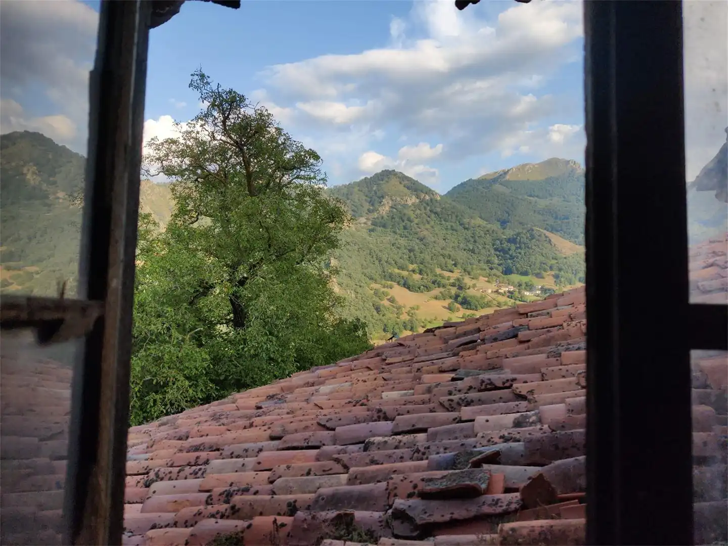 Casa adosada en venta en Barrio Villaverde, 8b, Vega de Liébana Vista exterior de Casa adosada en venta en Vega de Liébana con Terraza