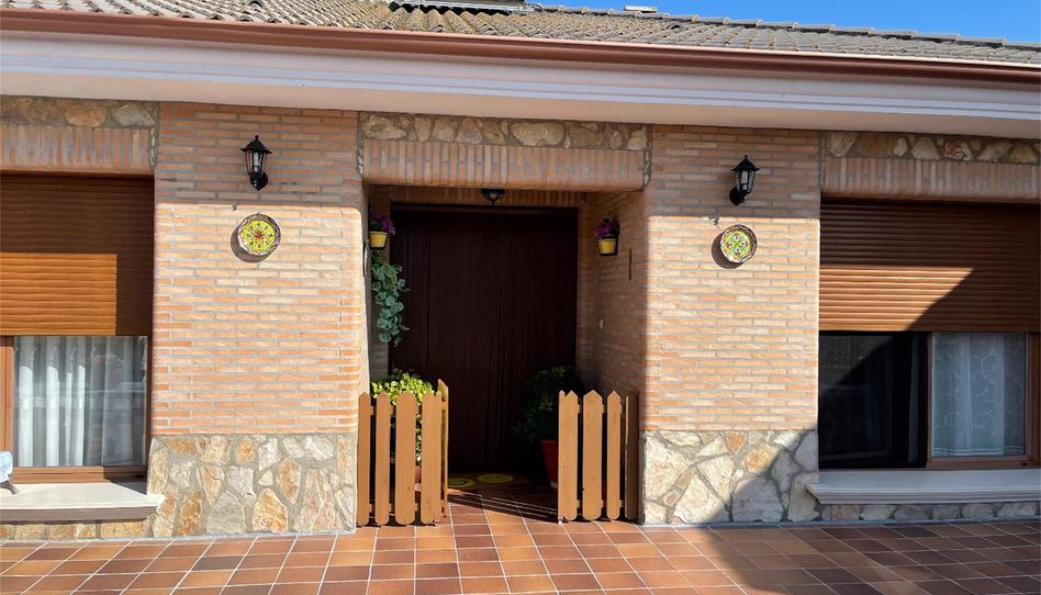 Foto 1 de Casa o chalet en venta en Calle Virgen de Fátima, Fresno el Viejo, Valladolid