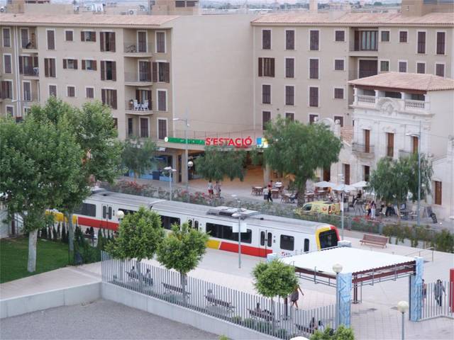 Local comercial en Alquiler en Passeig de s'Estació, 1001 en Manacor Centre