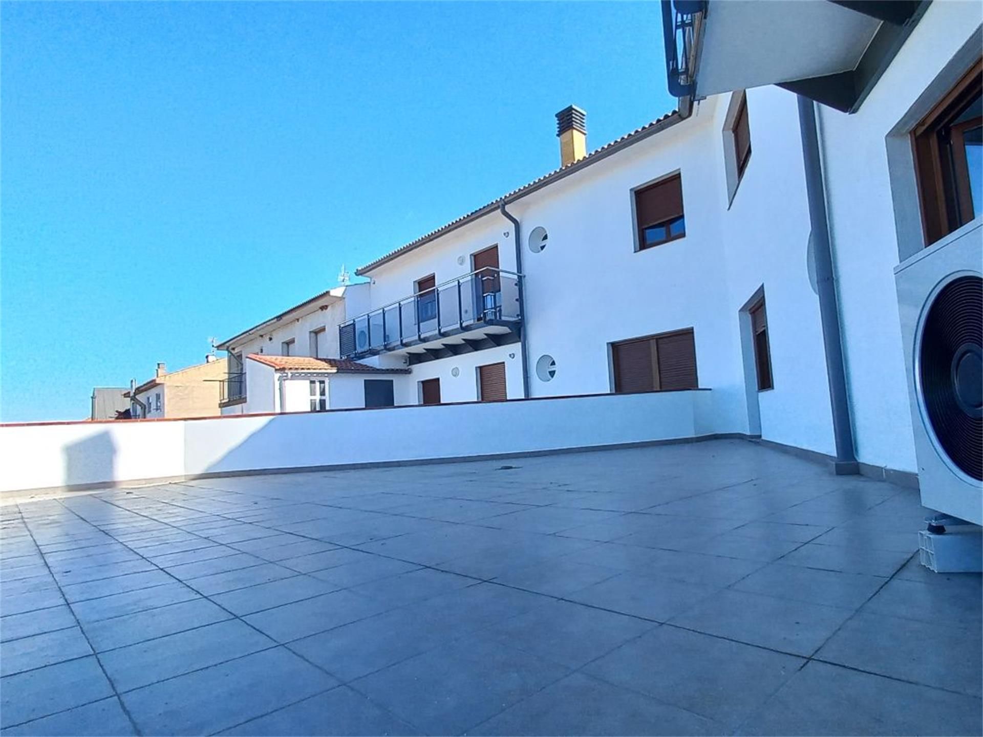 Flat for sale in Calle Felipe V, 90, La Almunia de Doña Godina Exterior view of Flat for sale in La Almunia de Doña Godina