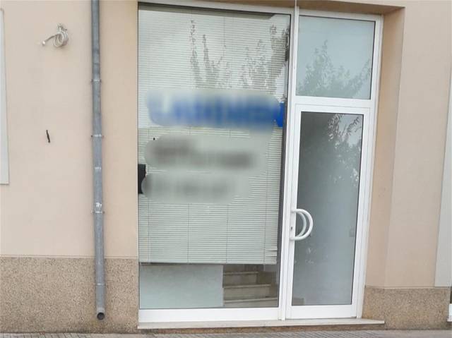 Local comercial en Alquiler en Carrer del Frontó en Sineu