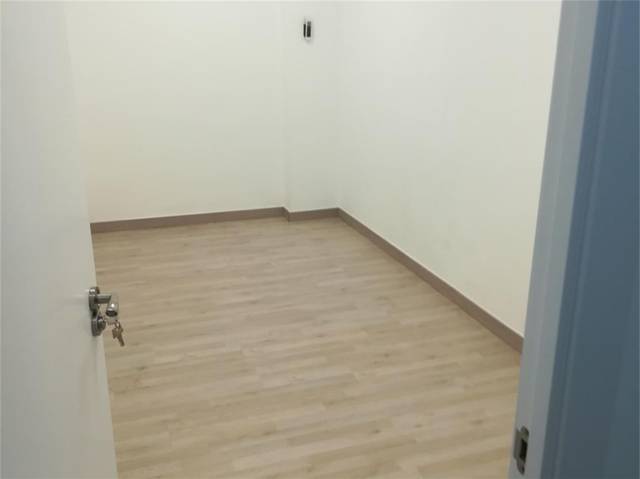 Oficina en Alquiler en Calle de Juan de la Cierva en Las Castañeras - Bulevar