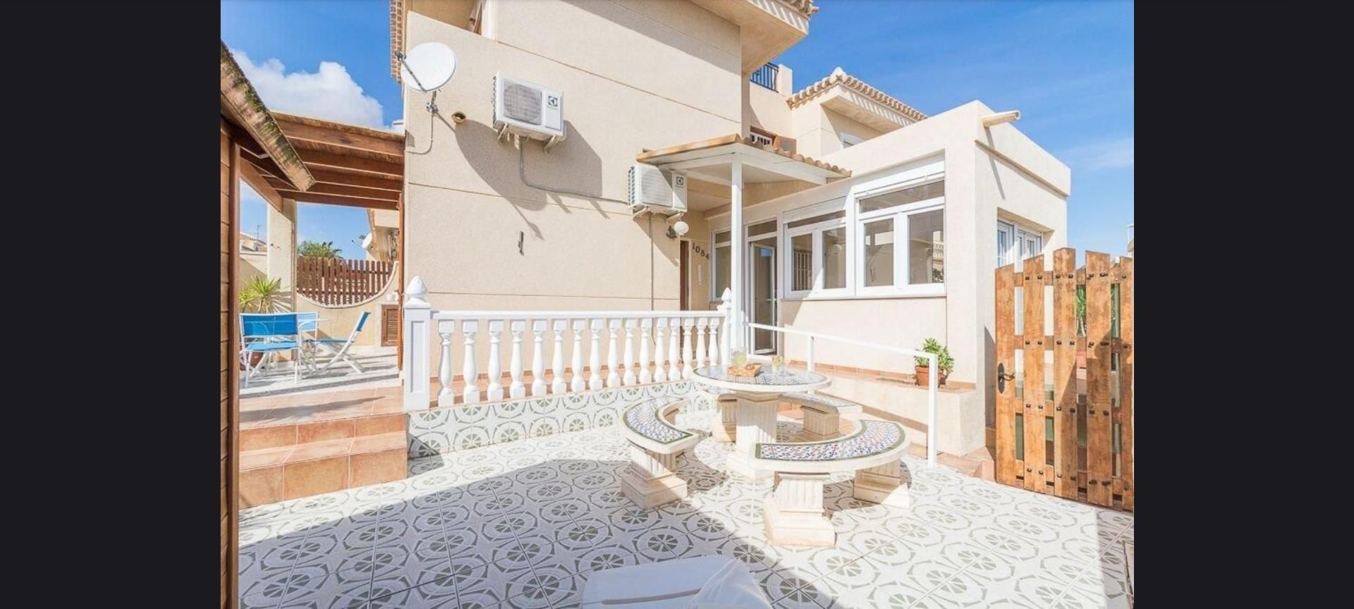 Casa o xalet de lloguer a Calle Pintor Ribera, Playa Flamenca