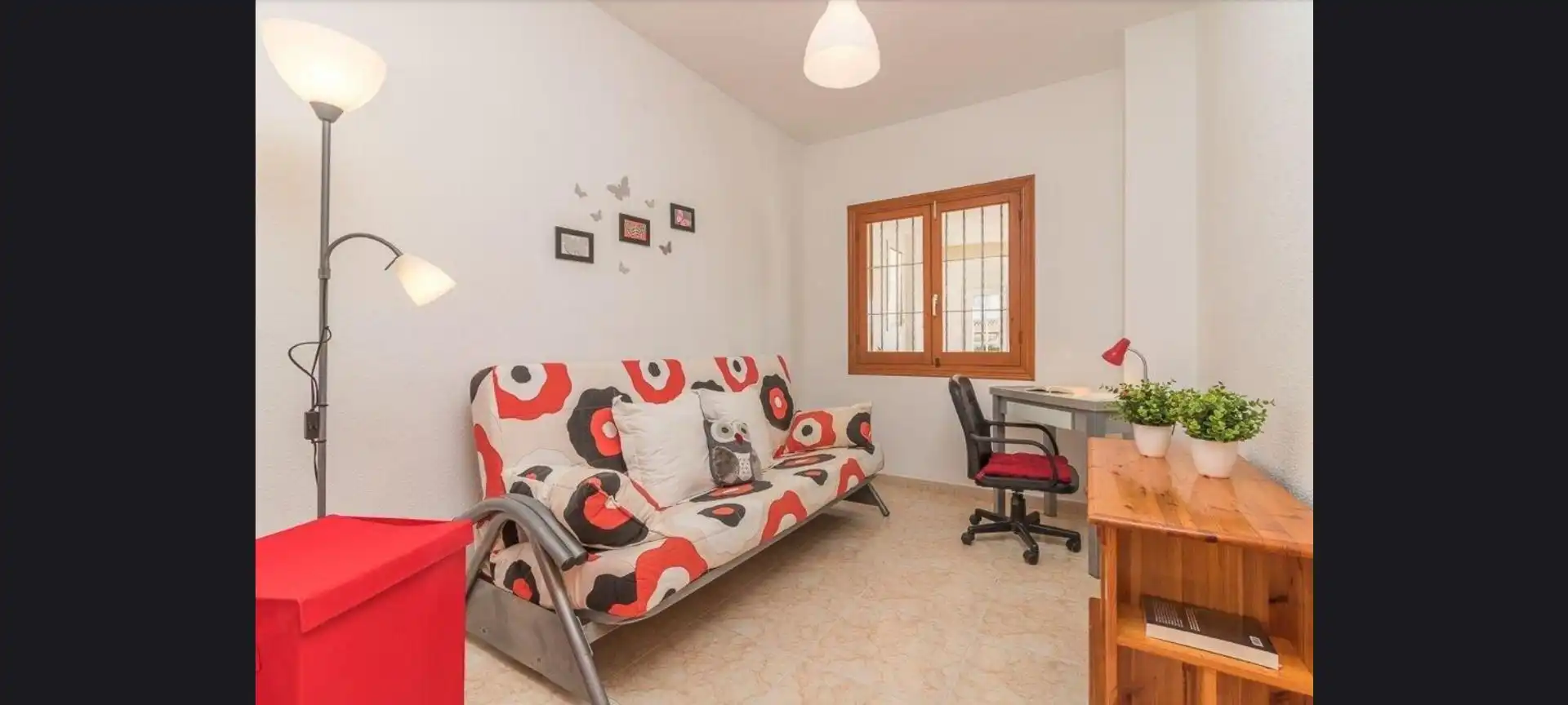 Casa o chalet de alquiler en Calle Pintor Ribera, Playa Flamenca Habitación de Casa o chalet de alquiler en Orihuela con Aire acondicionado, Calefacción y Jardín privado