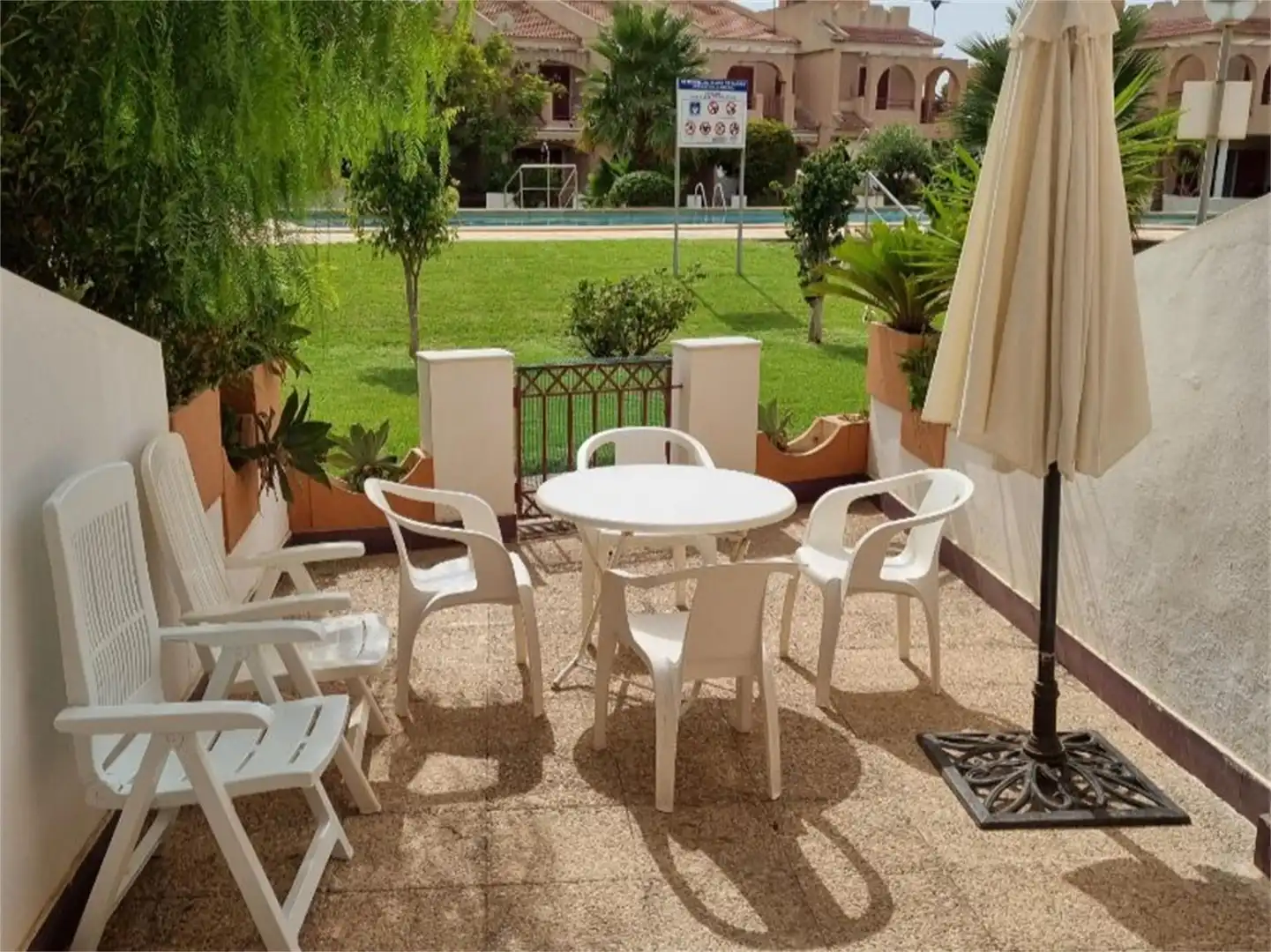 Dúplex de alquiler en Calle Isla de Mykonos, 33, Bahia Dúplex de alquiler en Calle Isla de Mykonos, 33, Bahia