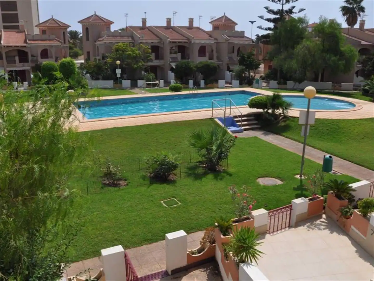 Dúplex de alquiler en Calle Isla de Mykonos, 33, Bahia Dúplex de alquiler en Calle Isla de Mykonos, 33, Bahia