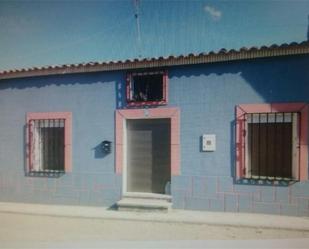 Vista exterior de Finca rústica en venda en La Unión de Campos 