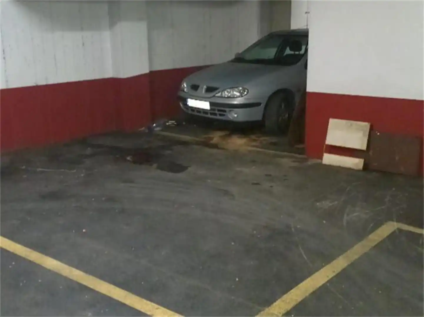 Garatge en venda a Calle de Paraguay, 13, El Pilar Aparcament de Garatge en venda en Vitoria - Gasteiz