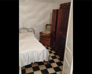 Dormitori de Casa adosada en venda en Almendralejo amb Terrassa