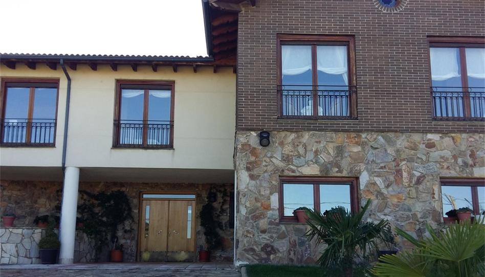 Photo 1 of House or chalet for sale in Urbanización Ferreros, 31, Santovenia de la Valdoncina, León