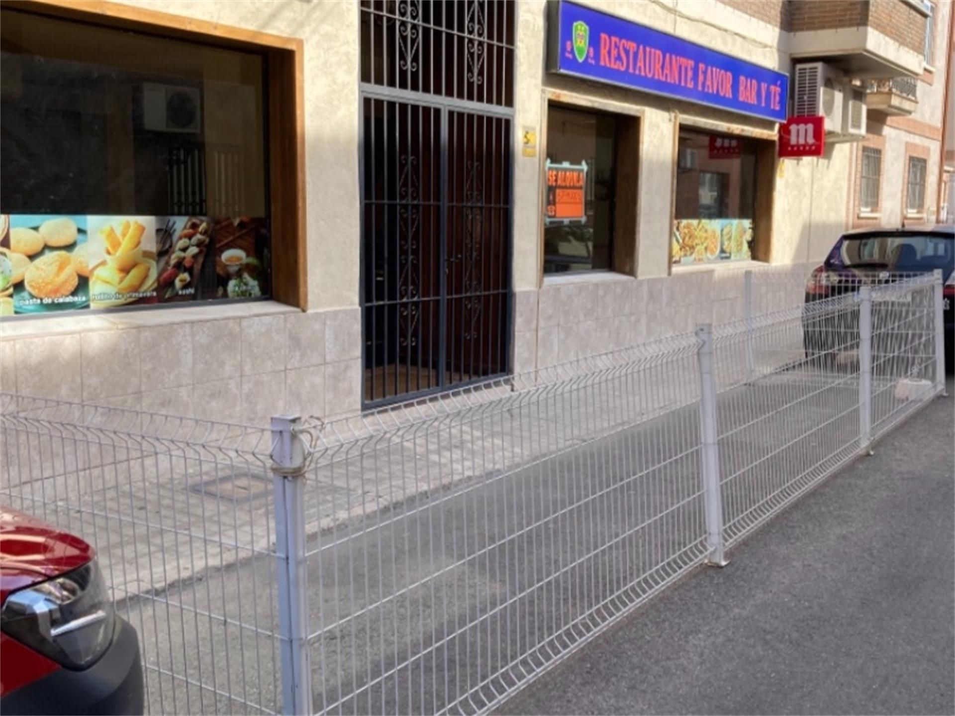 Außenansicht von Geschaftsraum miete in Fuente El Saz de Jarama mit Klimaanlage