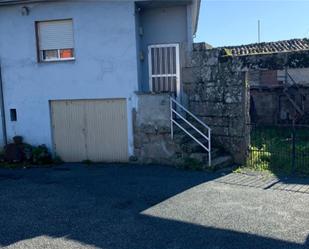 Exterior view of Single-family semi-detached for sale in Nogueira de Ramuín