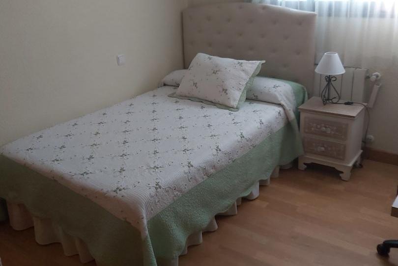 Foto 1 de Casa o xalet per a compartir a Calle de Puerto Vallarta, 1, Salvador, Madrid