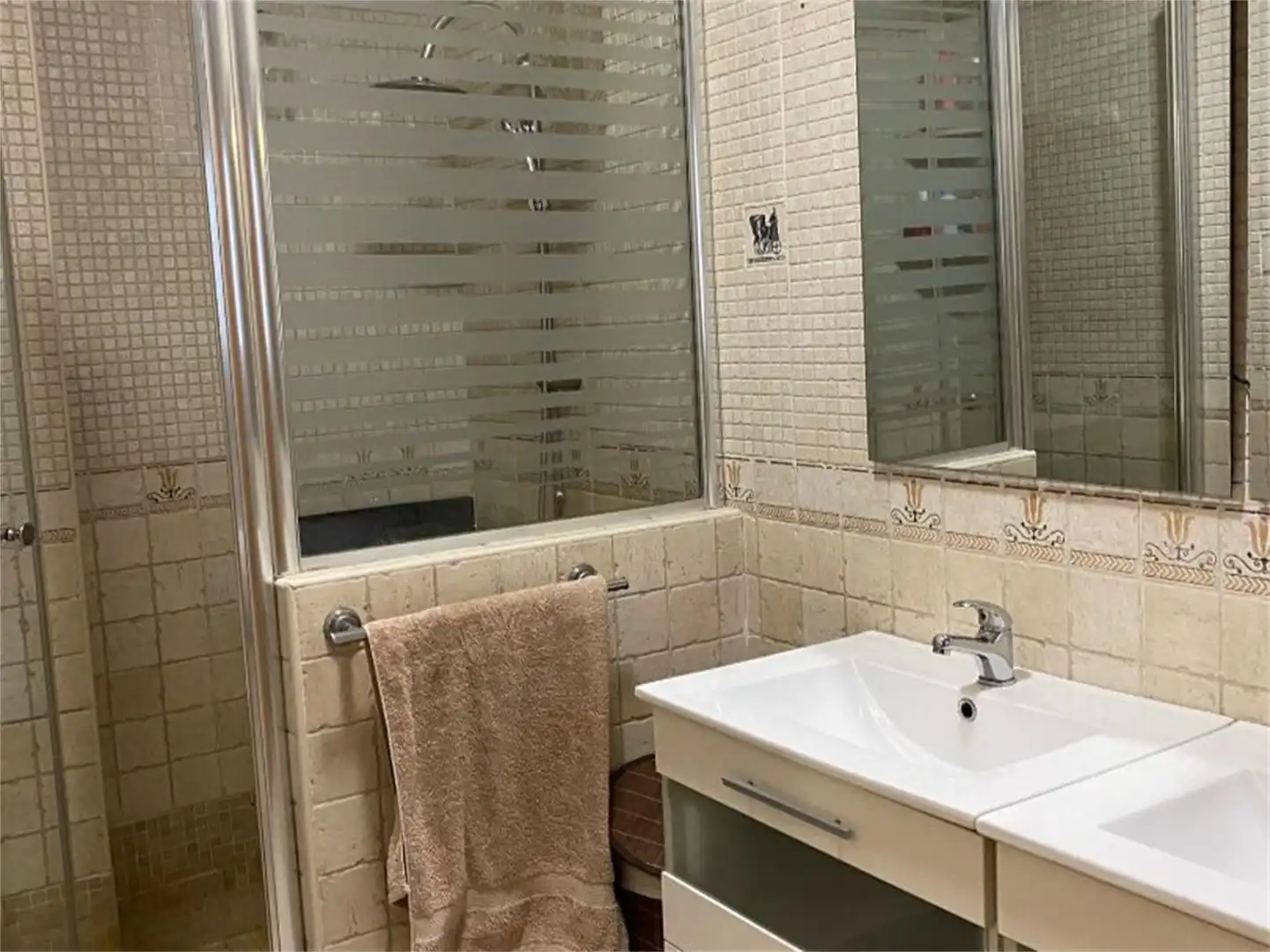 Bathroom of Detached homes for sale in Orihuela  with Air Conditioner, Terrace and Balcony