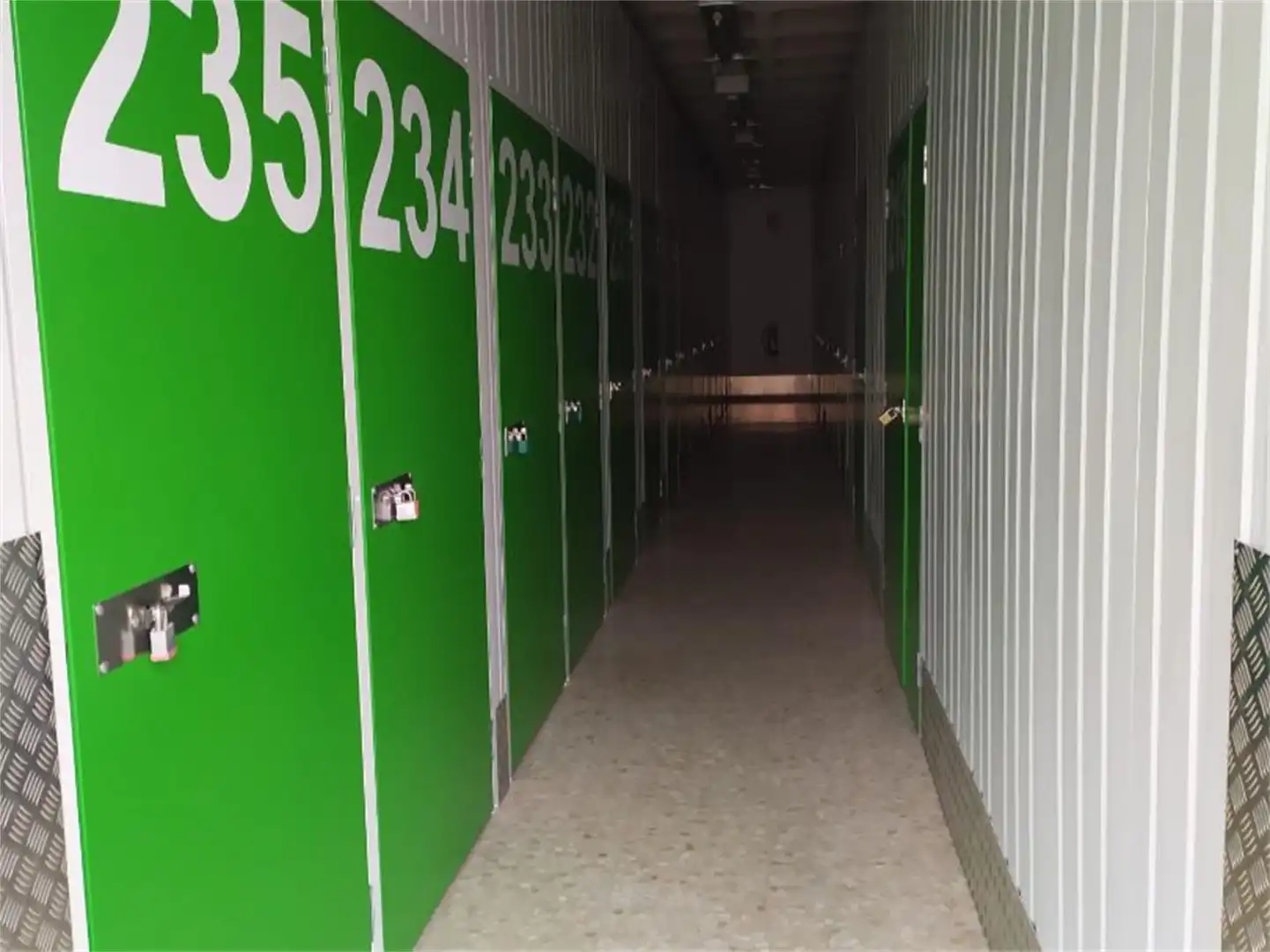 Storage room for rent in Ronda President Irla, 28, Pla d'en Boet Storage room for rent in Ronda President Irla, 28, Pla d'en Boet