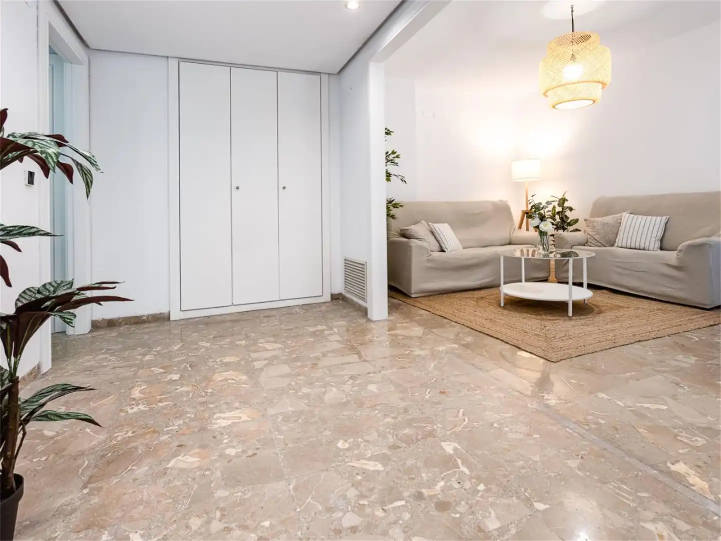 Habitació a Avenida Óscar Esplá, 35, Benalúa Habitació a Avenida Óscar Esplá, 35, Benalúa