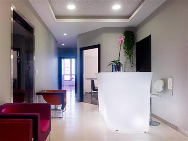 Oficina en Alquiler en Rúa Juan Florez, 8 en San Pablo - Juan Flórez