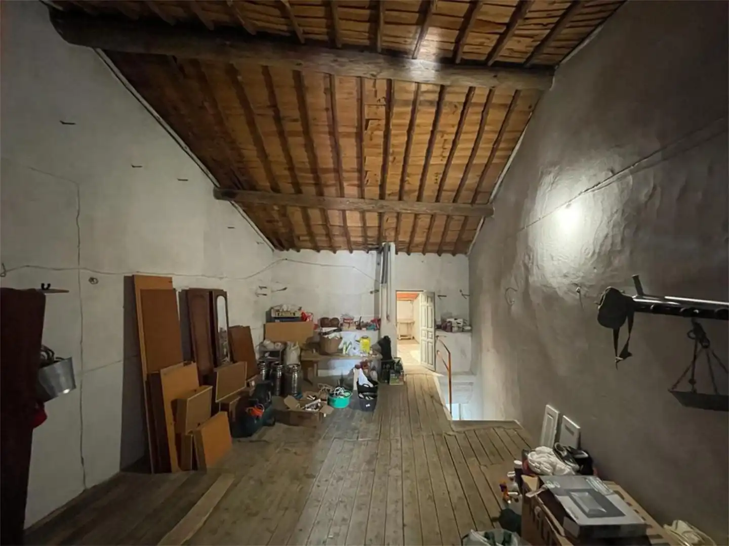 Casa adosada en venda en Corrales del Vino amb Moblat, Forn i Rentadora