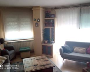 Living room of Flat for sale in Guadalajara Capital  with Air Conditioner and Balcony