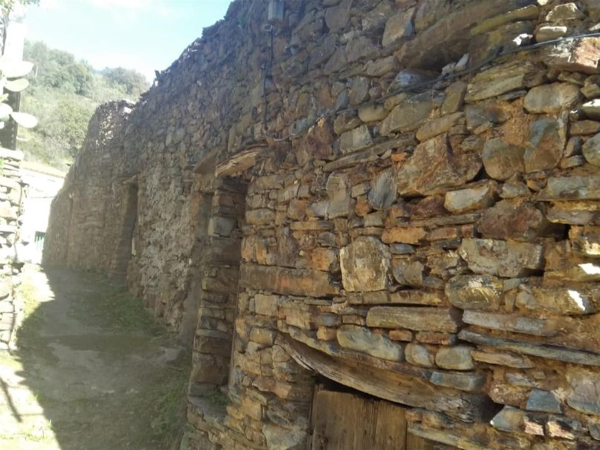 Exterior view of Country house for sale in Nuñomoral