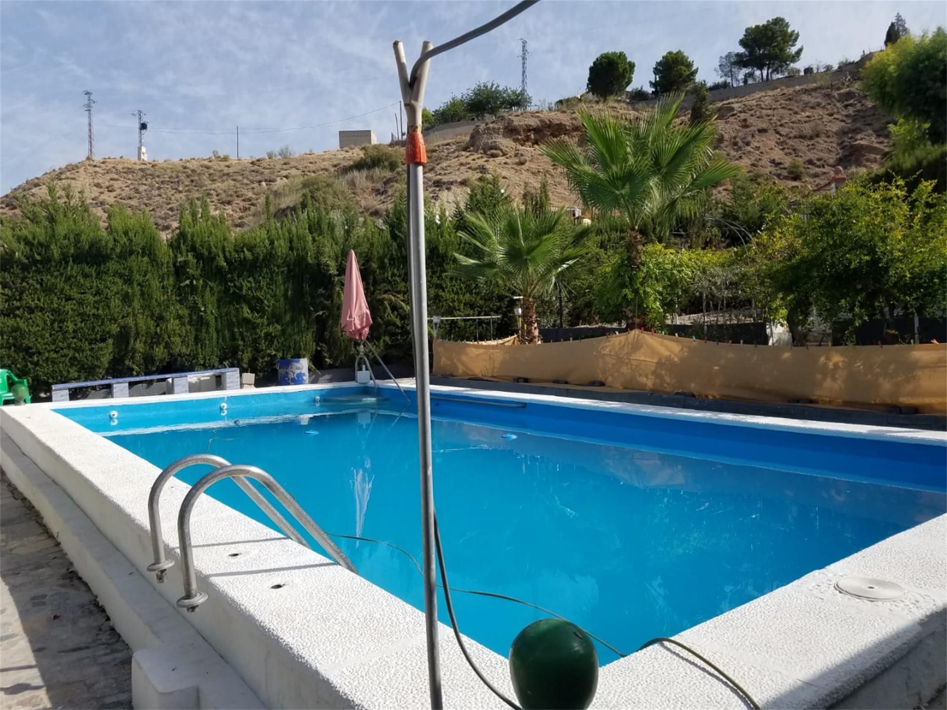 Swimming pool of House or chalet for sale in  Jaén Capital  with Air Conditioner, Private garden and Swimming Pool