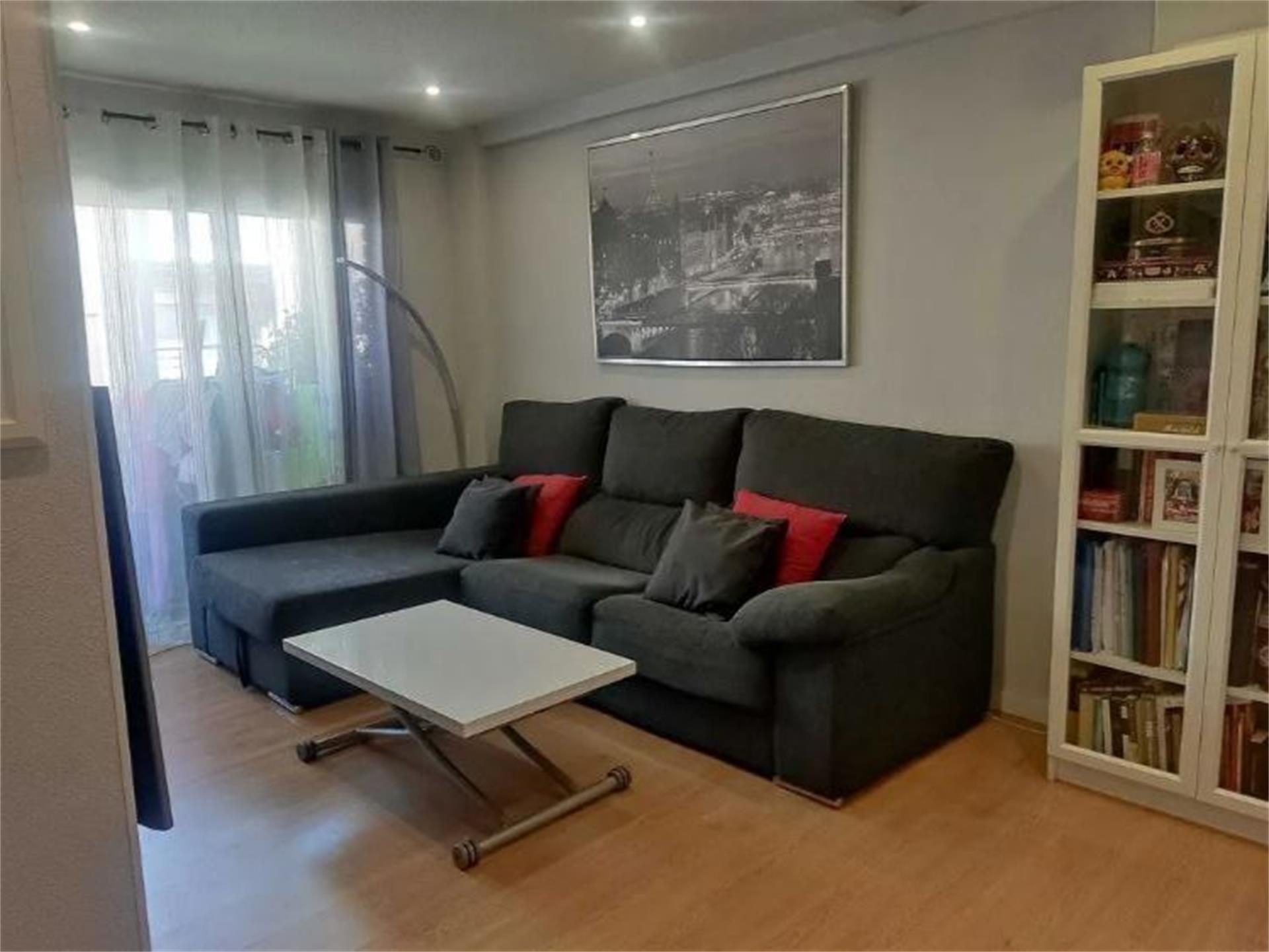Living room of Flat for sale in  Lleida Capital  with Heating and Parquet flooring