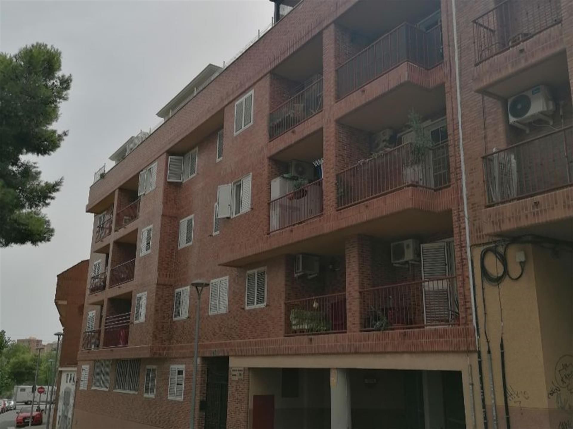 Vista exterior de Garatge en venda en Paterna