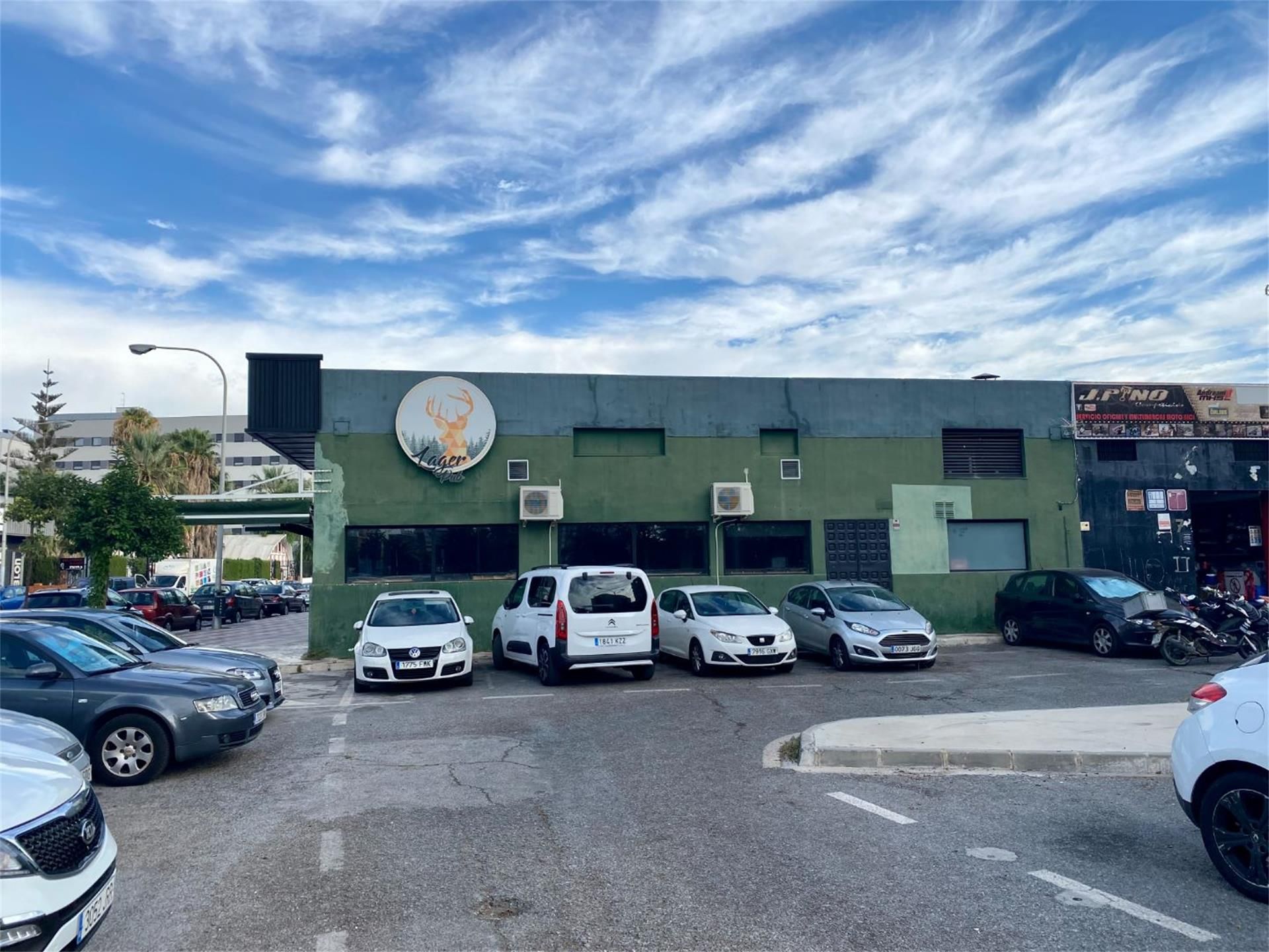 Aparcament de Local de lloguer en Málaga Capital amb Aire condicionat