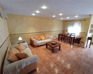Living room of Flat for sale in Tous  with Air Conditioner, Terrace and Balcony