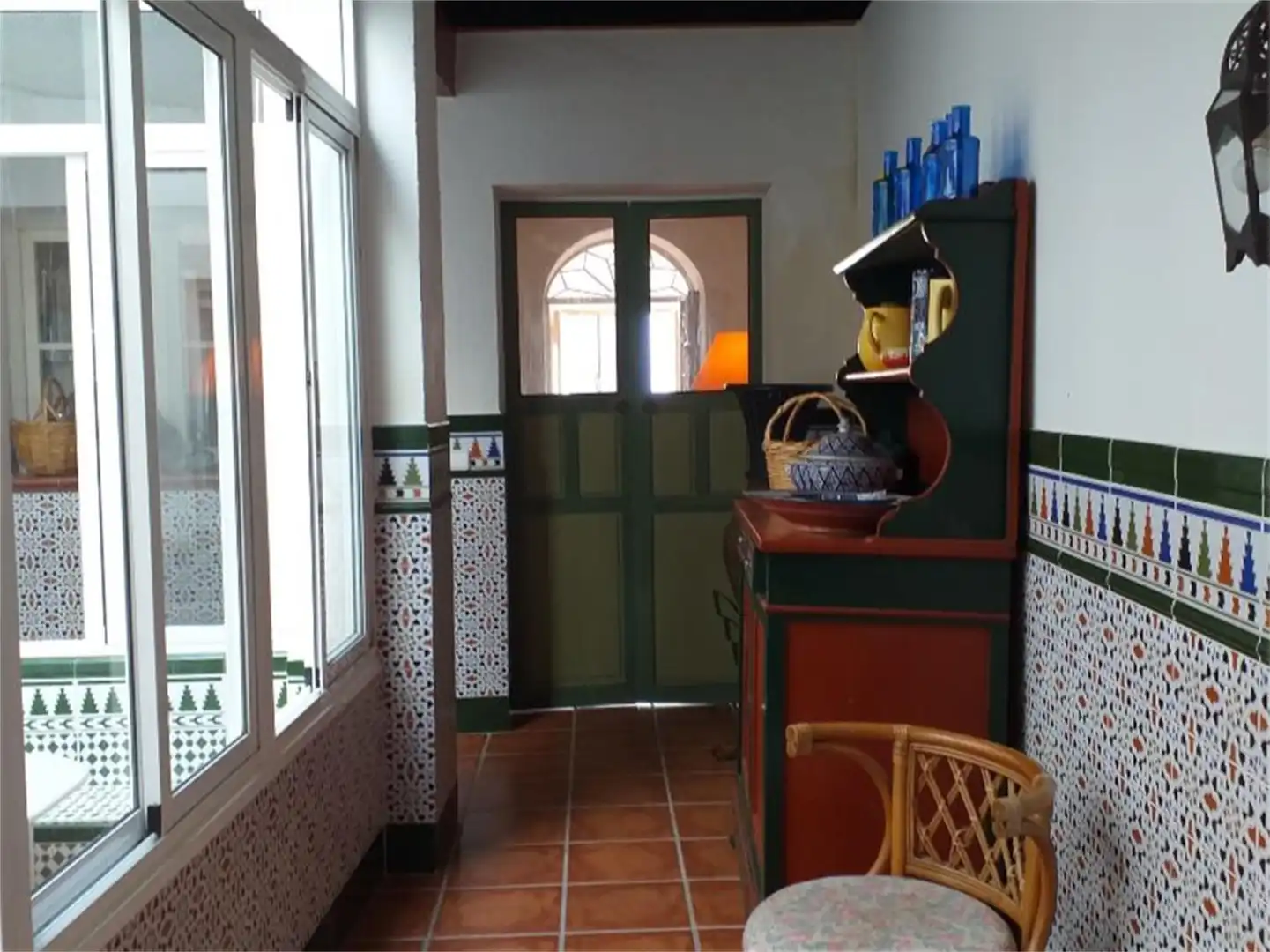 Casa adosada en venta en Calle San Sebastián, 31, Trebujena Casa adosada en venta en Trebujena con Aire acondicionado y Terraza