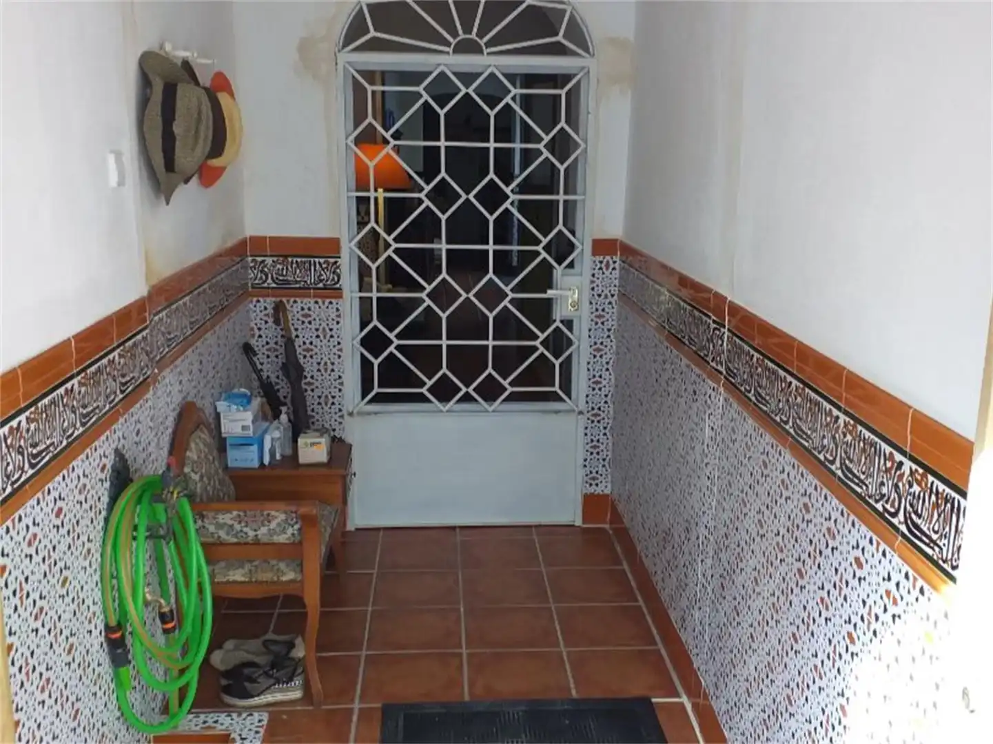 Casa adosada en venta en Calle San Sebastián, 31, Trebujena Vista exterior de Casa adosada en venta en Trebujena con Aire acondicionado y Terraza