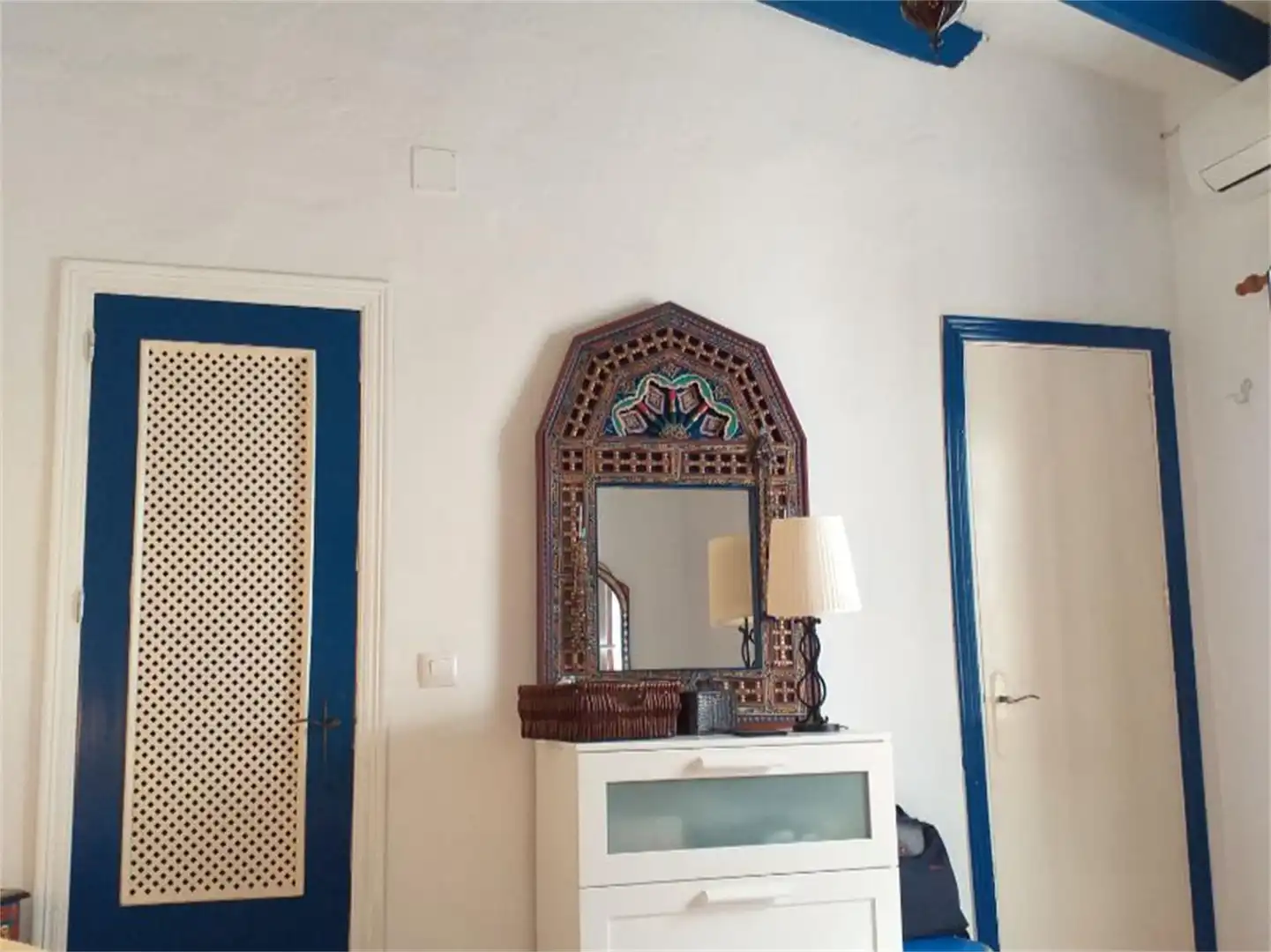 Casa adosada en venta en Calle San Sebastián, 31, Trebujena Habitación de Casa adosada en venta en Trebujena con Aire acondicionado y Terraza