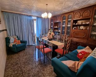 Sala d'estar de Casa adosada en venda en Carboneros amb Terrassa