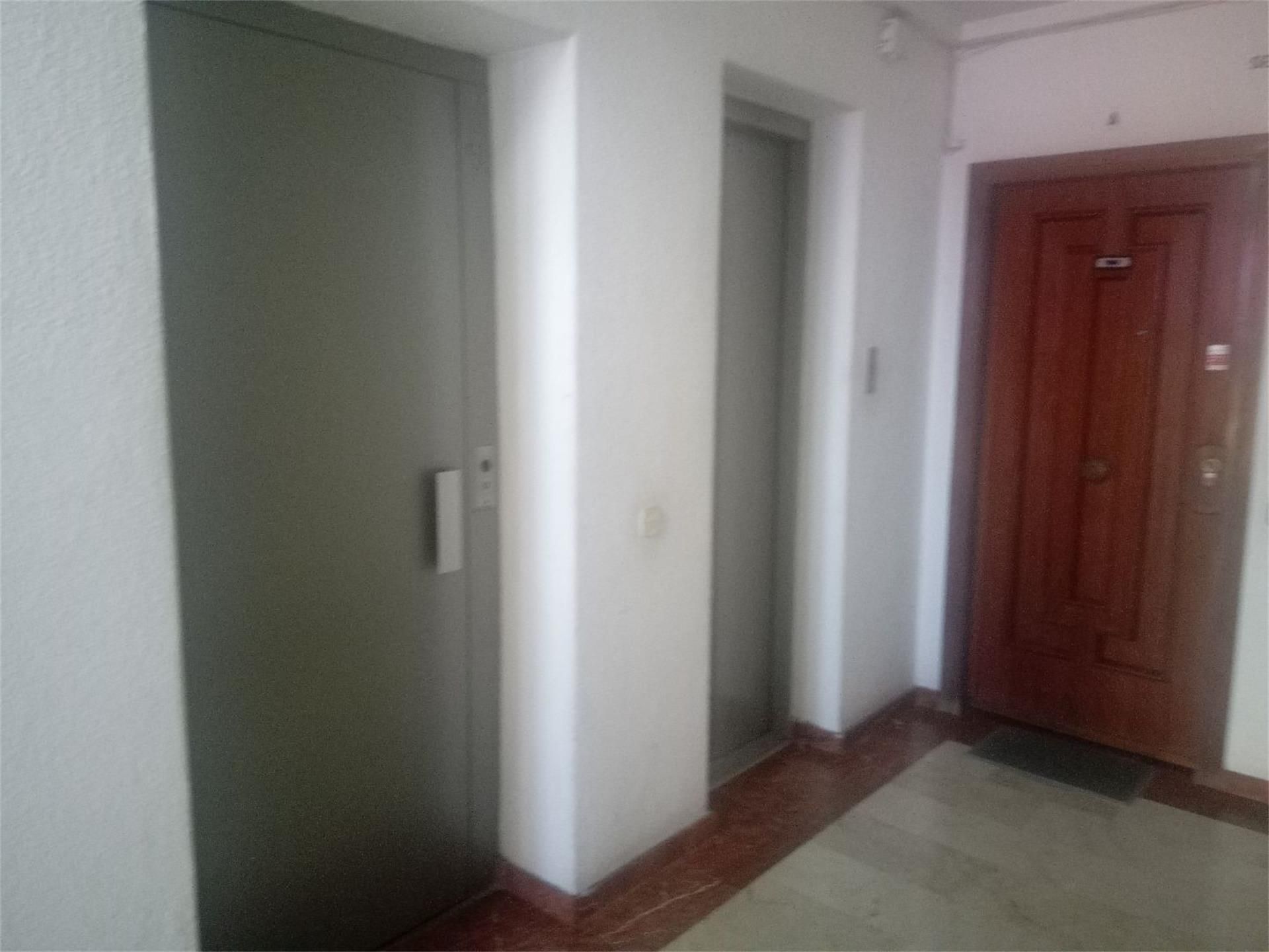 Piso en venta en  Huelva Capital con Terraza y Trastero
