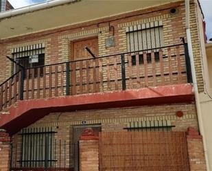 Vista exterior de Casa adosada en venda en Cañamares