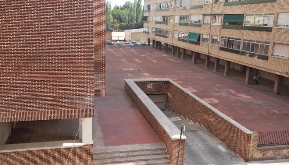 Piso en venta en Calle Balmes, 14, Campo de la Juventud, Palencia Capital - imagen 1 Foto 1 de Piso en venta en Calle Balmes, 14, Campo de la Juventud, Palencia Capital