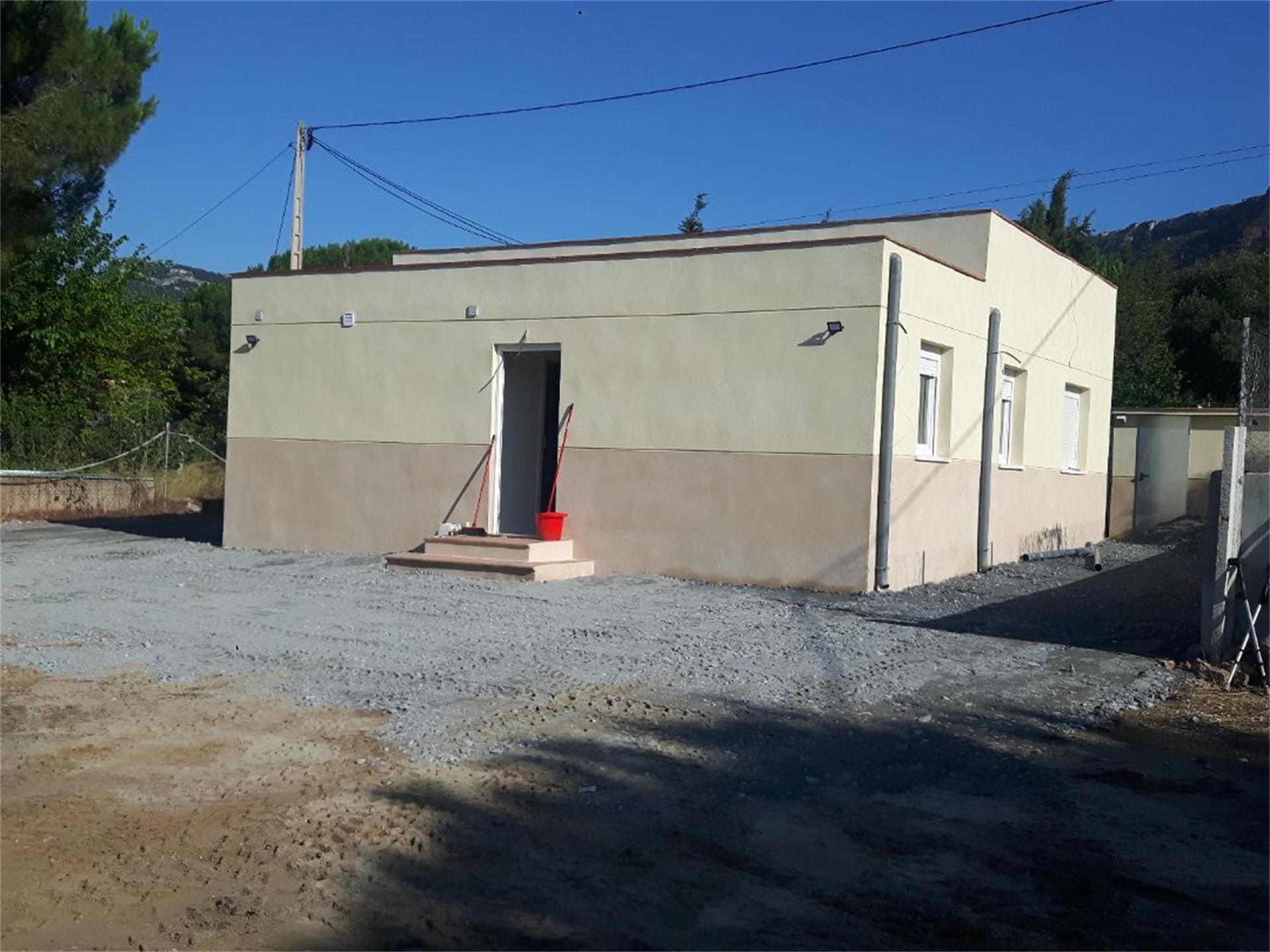 Vista exterior de Casa o xalet en venda en Alforja amb Calefacció, Jardí privat i Traster