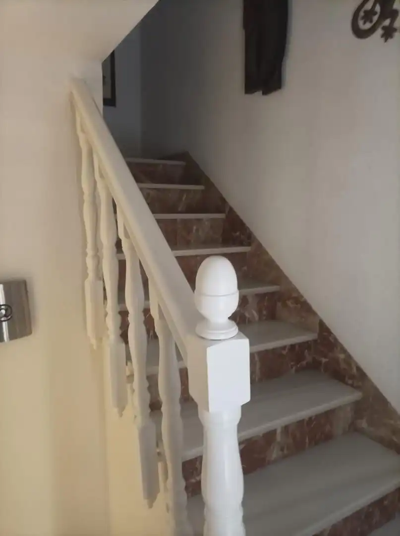Casa adosada en venda a Felguera, Arrayanes Casa adosada en venda en Linares amb Aire condicionat, Calefacció i Terrassa