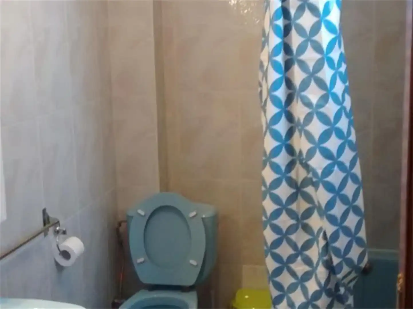 Casa adosada en venta en Rúa Gregorio Fernández, 32, Sarria Baño de Casa adosada en venta en Sarria con Calefacción, Parquet y Terraza