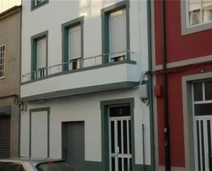 Exterior view of Single-family semi-detached for sale in Sarria  with Terrace and Balcony